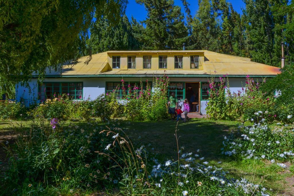 Hosteria De La Patagonia Chile Chico Esterno foto